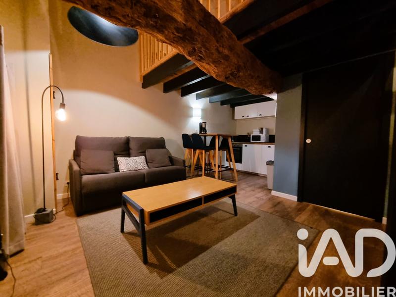 Maison - 231 m² - 13 pièces