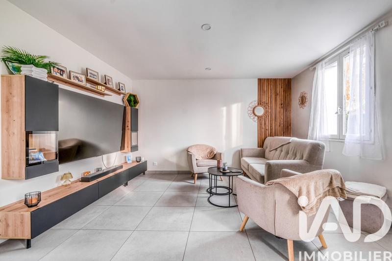 Maison - 138 m² - 5 pièces