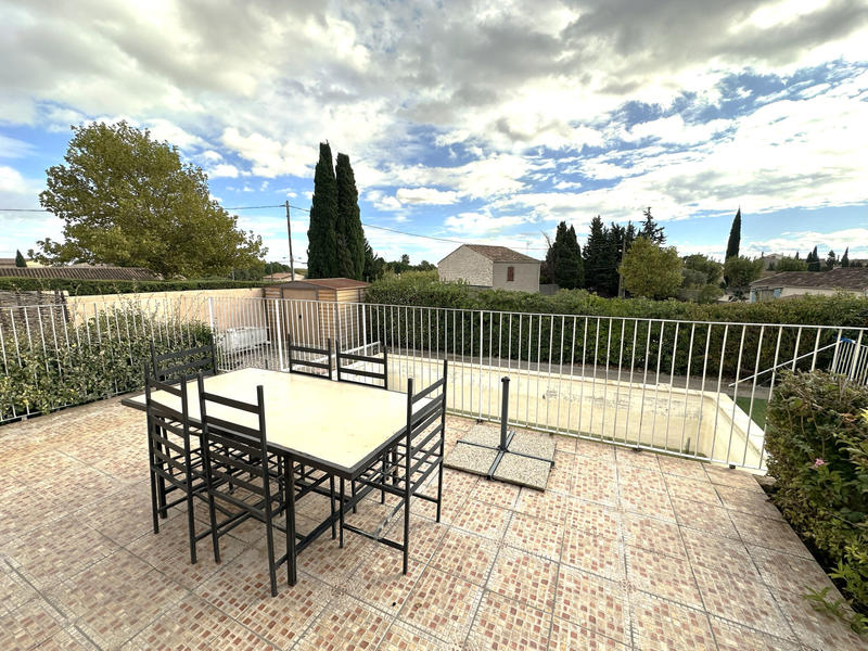 Villa - 100 m² - 5 pièces