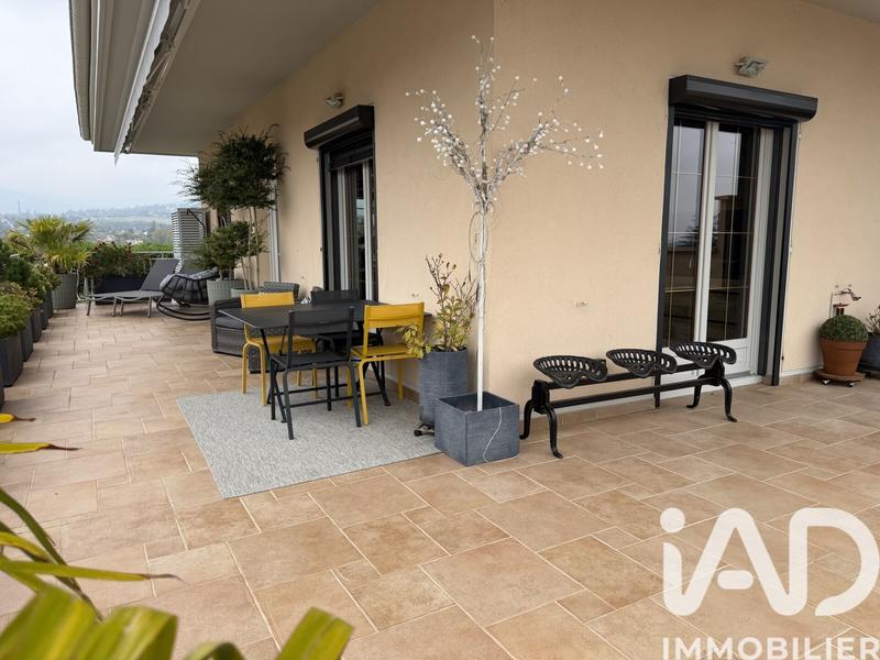 Appartement - 126 m² - 4 pièces