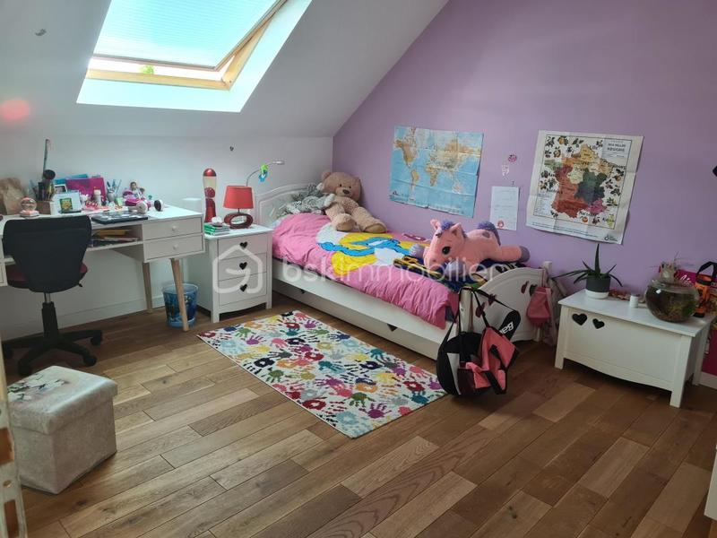 Maison - 151 m² - 8 pièces