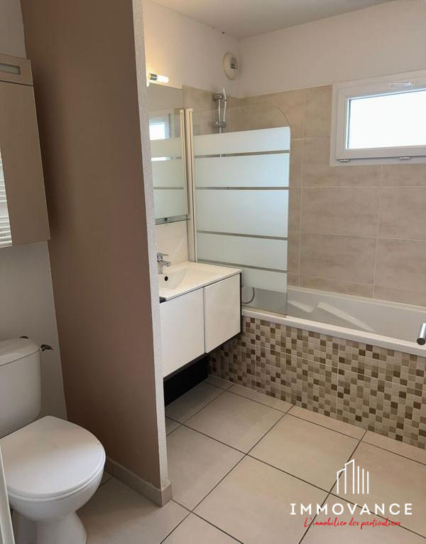 Maison - 85 m² - 4 pièces