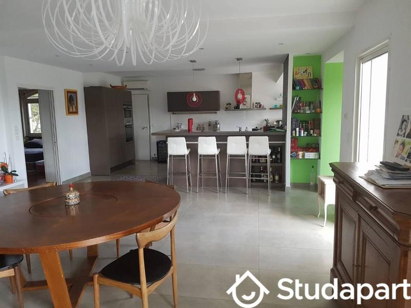 Chambre - 20 m² - 1 pièce