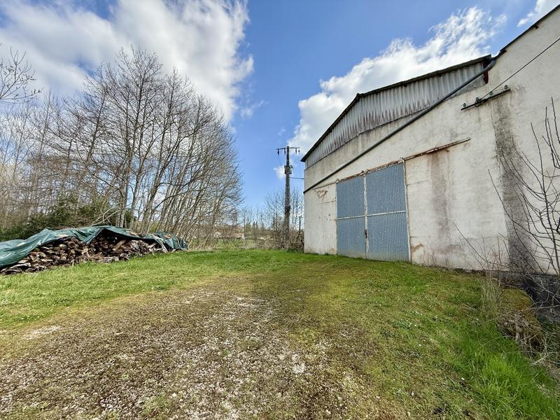 Maison - 217 m² - 6 pièces