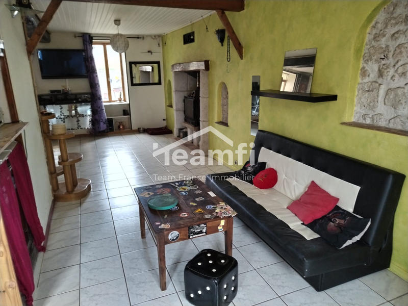 Maison - 90 m² - 3 pièces