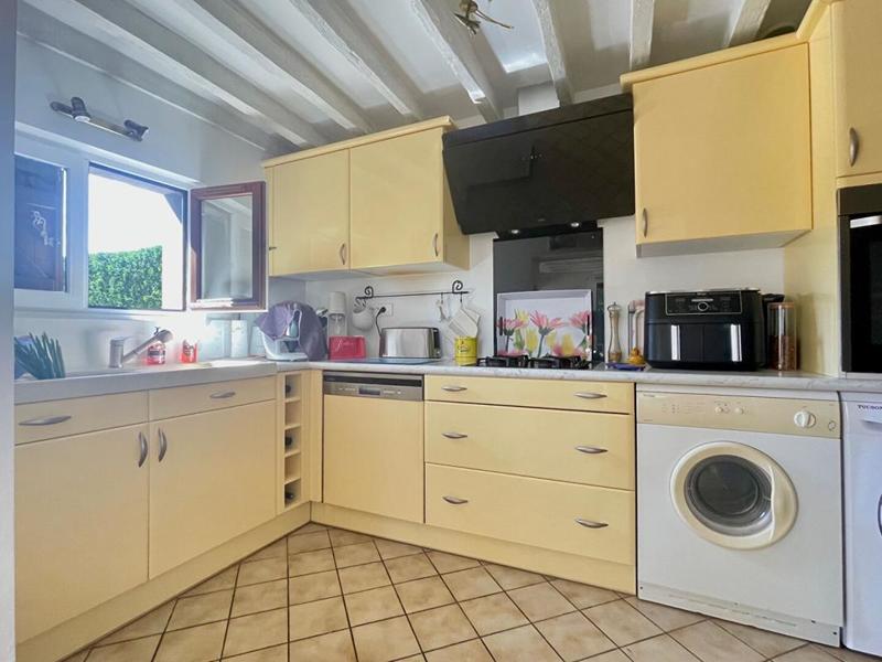 Maison - 143 m² - 6 pièces