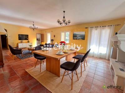 Maison - 169 m² - 6 pièces