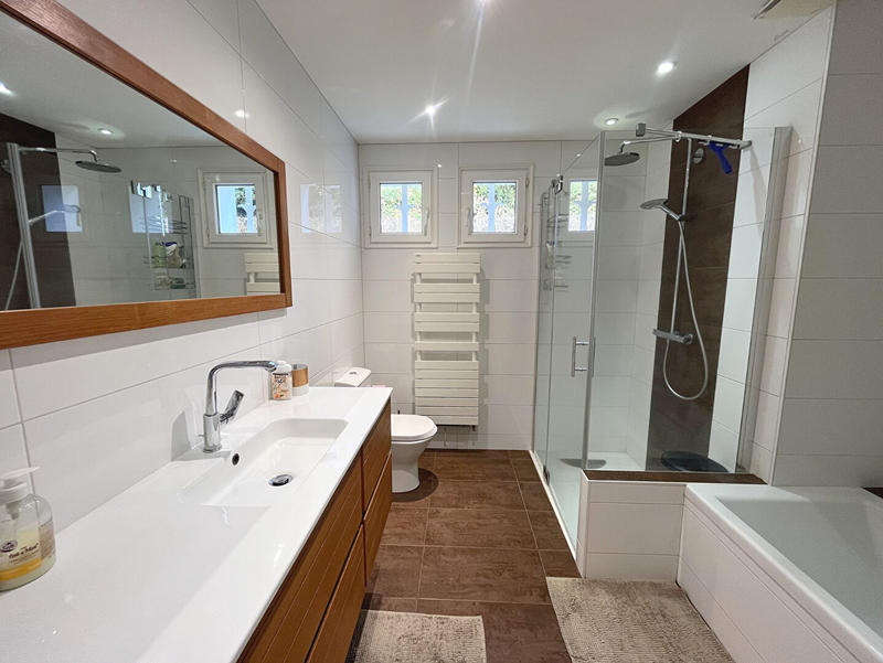 Maison - 188 m² - 6 pièces