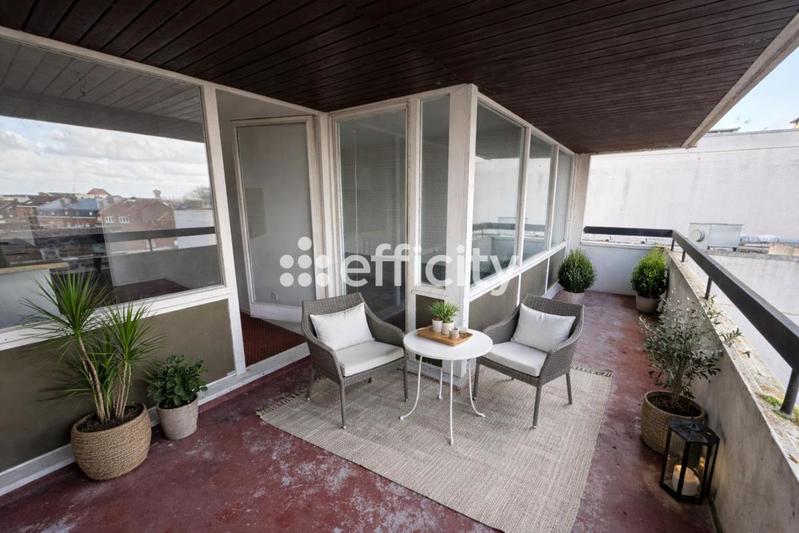 Appartement - 84 m² - 4 pièces