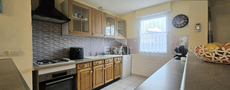 Maison - 85 m² - 6 pièces