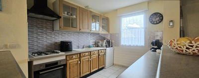 Maison - 85 m² - 6 pièces