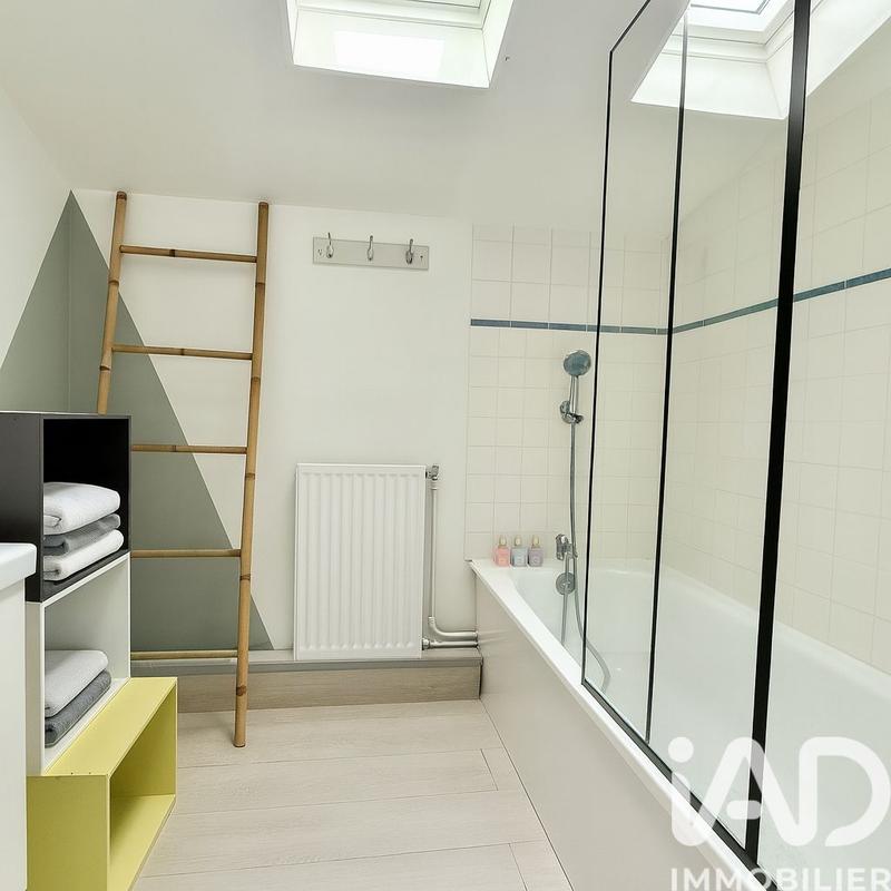 Maison - 97 m² - 4 pièces