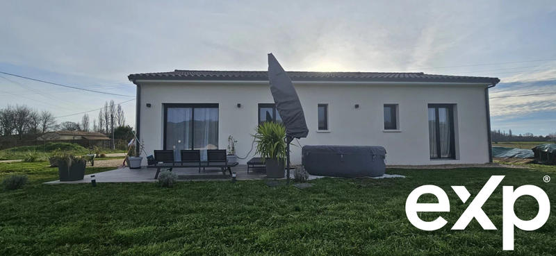 Maison - 90 m² - 4 pièces