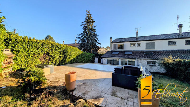Maison - 129 m² - 5 pièces