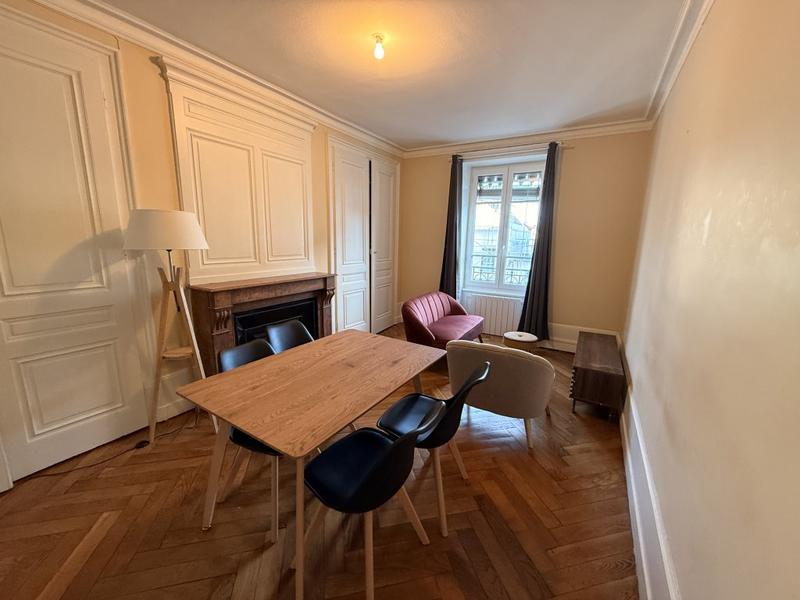 Appartement - 48 m² - 2 pièces