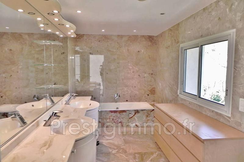 Villa - 150 m² - 5 pièces