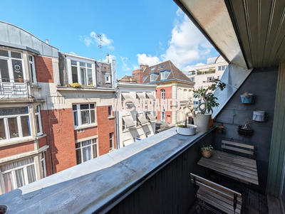 Appartement - 84 m² - 4 pièces