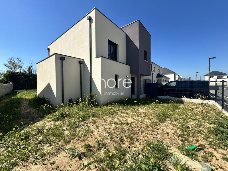 Maison - 165 m² - 6 pièces