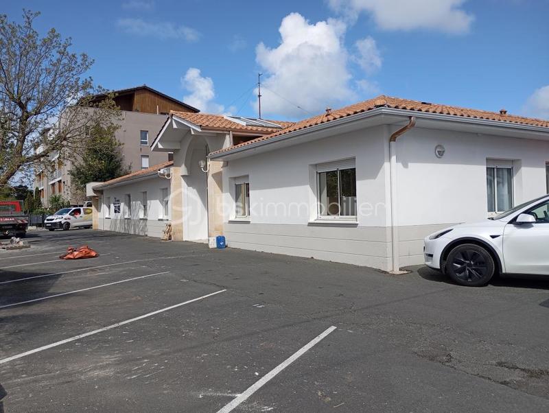 Bureau - 41 m² - 2 pièces