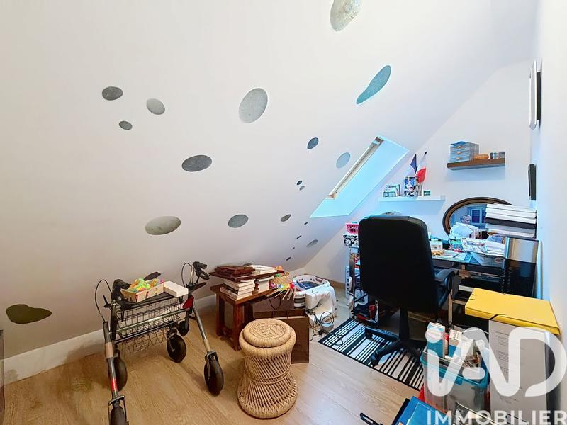 Maison - 157 m² - 8 pièces