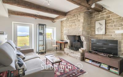 Maison en pierre - 139 m² - 6 pièces