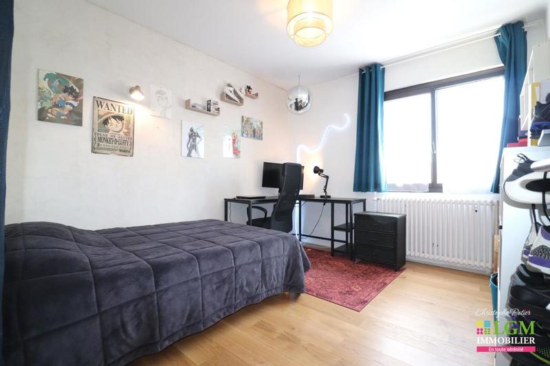 Maison - 173 m² - 7 pièces