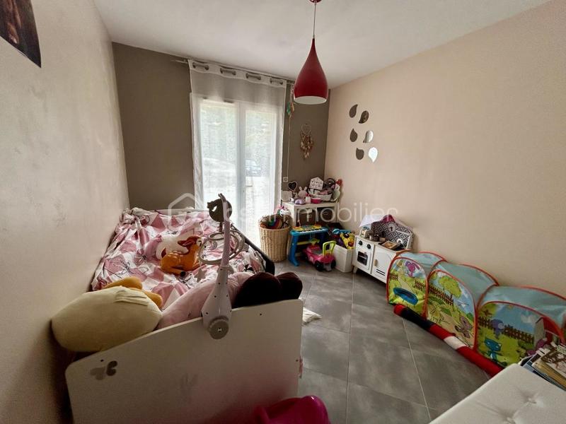 Maison - 83 m² - 5 pièces