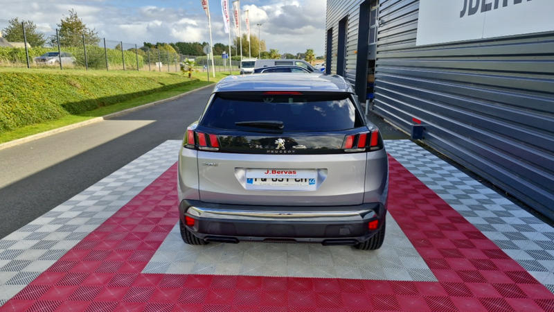 Peugeot 3008 Bluehdi 130ch Ss Bvm6 Allure