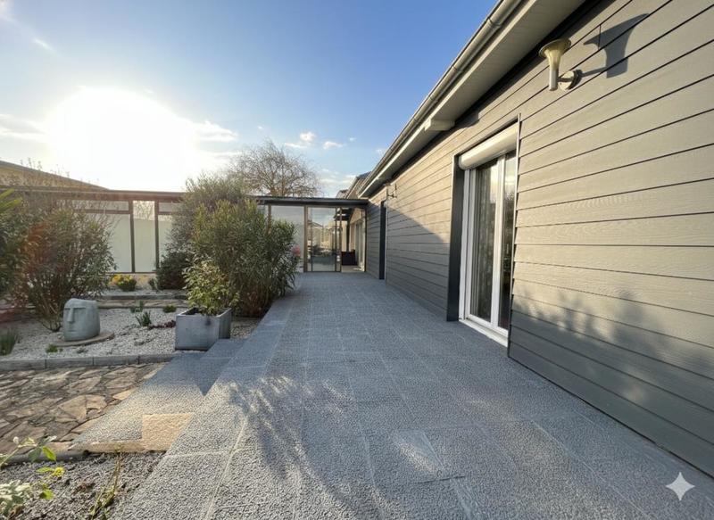 Maison - 175 m² - 6 pièces