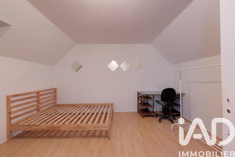 Maison - 121 m² - 5 pièces