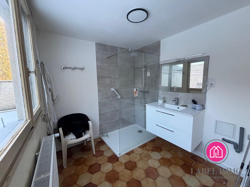 Maison - 189 m² - 6 pièces