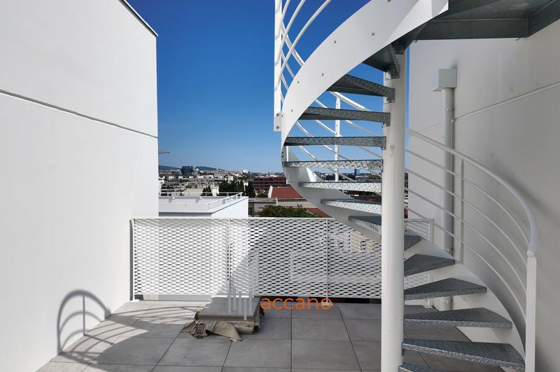 Appartement - 111 m² - 5 pièces