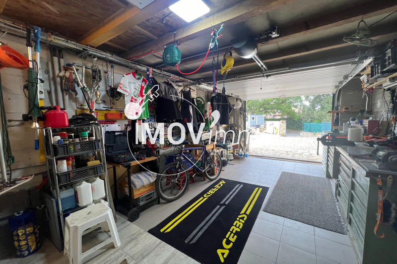 Villa - 167 m² - 6 pièces