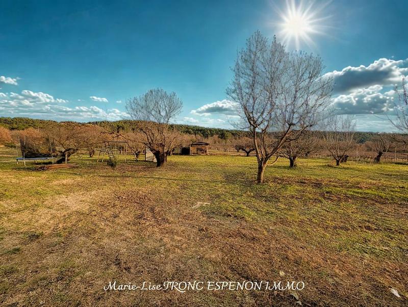 Mas - 266 m² - 8 pièces