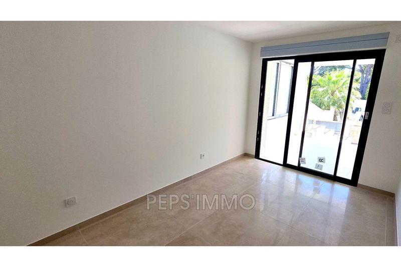 Appartement - 175 m² - 6 pièces