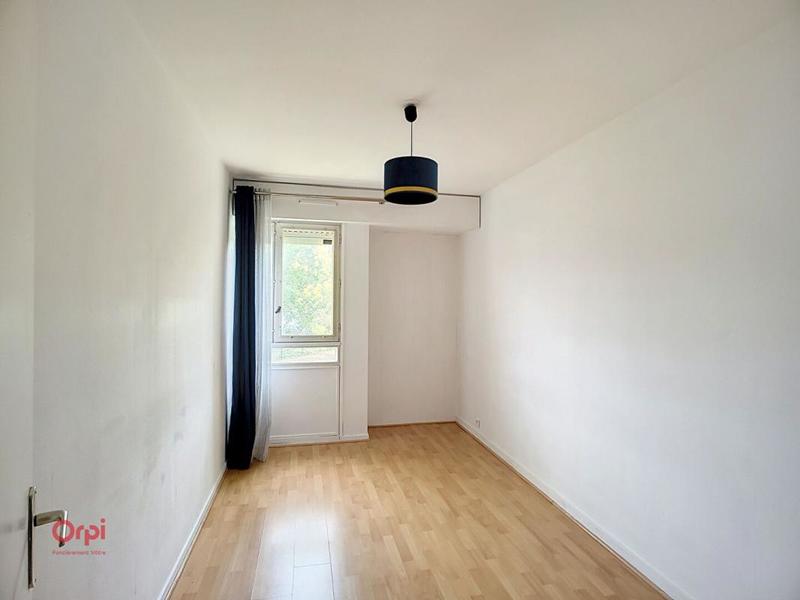 Appartement - 81 m² - 3 pièces
