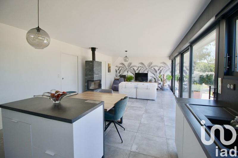 Maison - 113 m² - 6 pièces