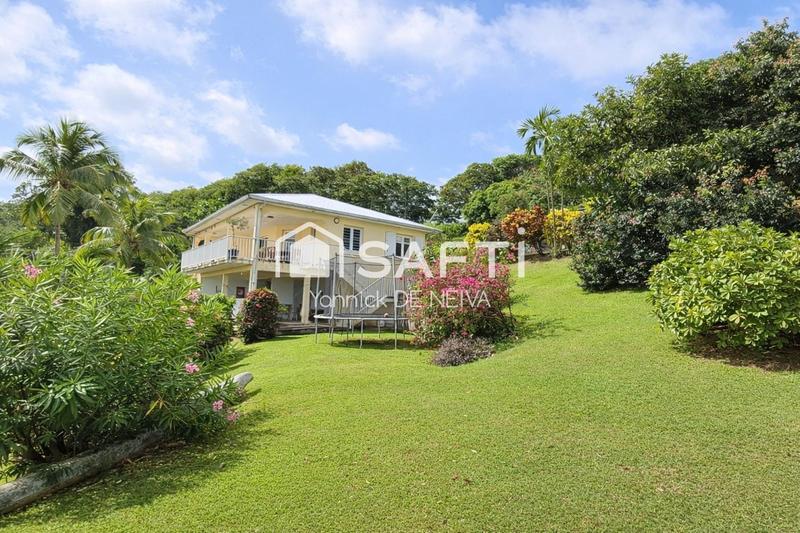 Maison - 97 m² - 5 pièces