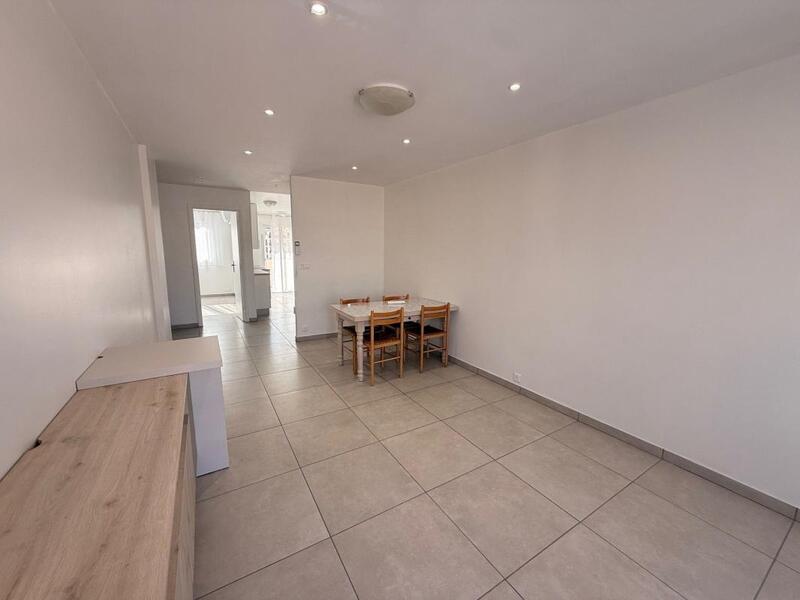 Appartement - 60 m² - 3 pièces