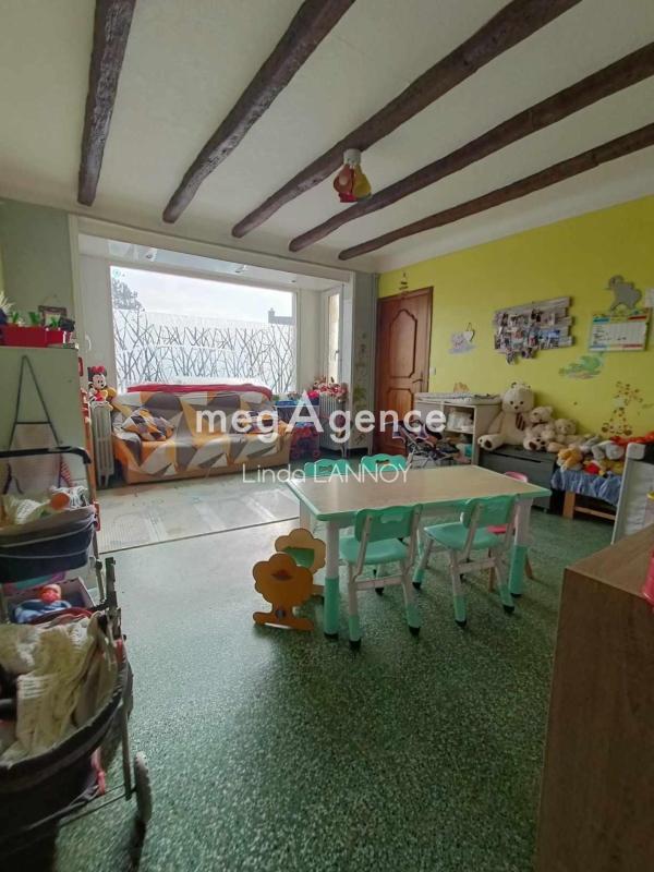 Maison - 180 m² - 6 pièces