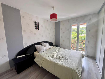 Maison - 84 m² - 4 pièces