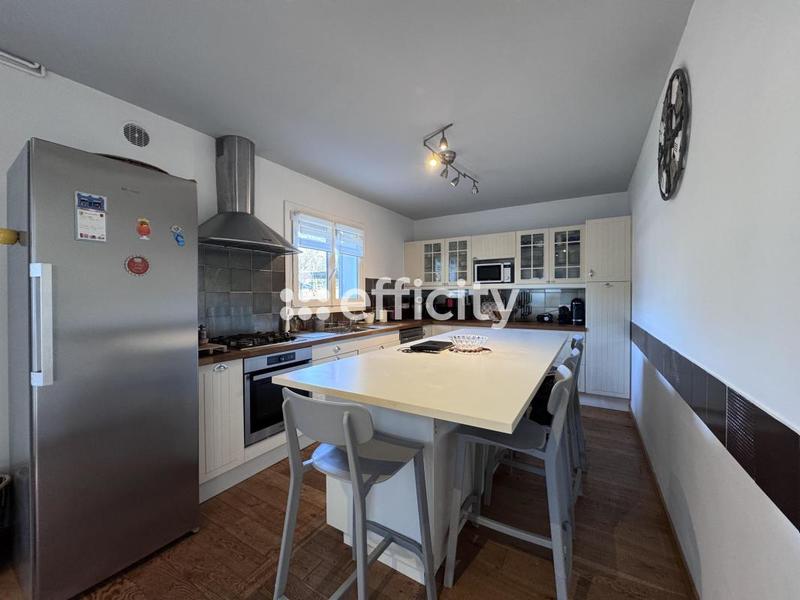 Villa - 143 m² - 7 pièces