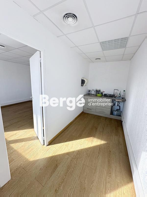 Bureau - 56 m²