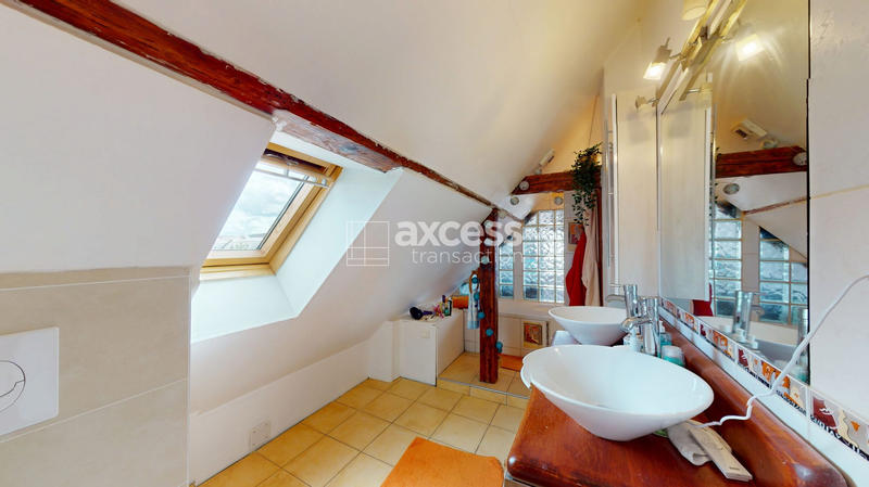 Maison - 147 m² - 7 pièces