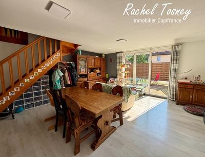 Duplex - 75 m² - 4 pièces