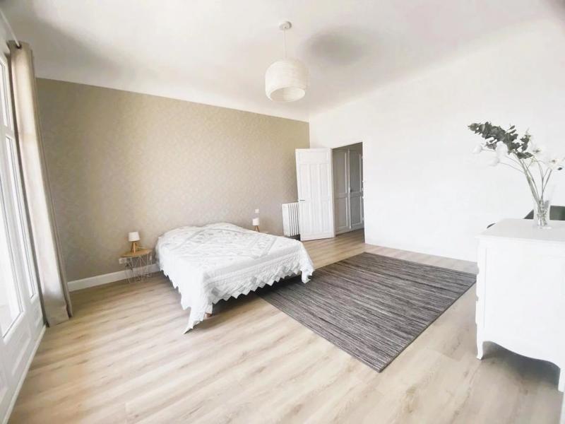 Appartement - 96 m² - 3 pièces