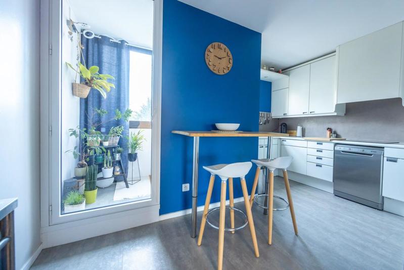 Appartement - 100 m² - 4 pièces