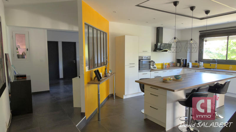 Maison - 162 m² - 6 pièces