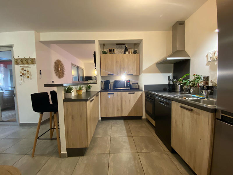 Appartement - 65 m² - 3 pièces