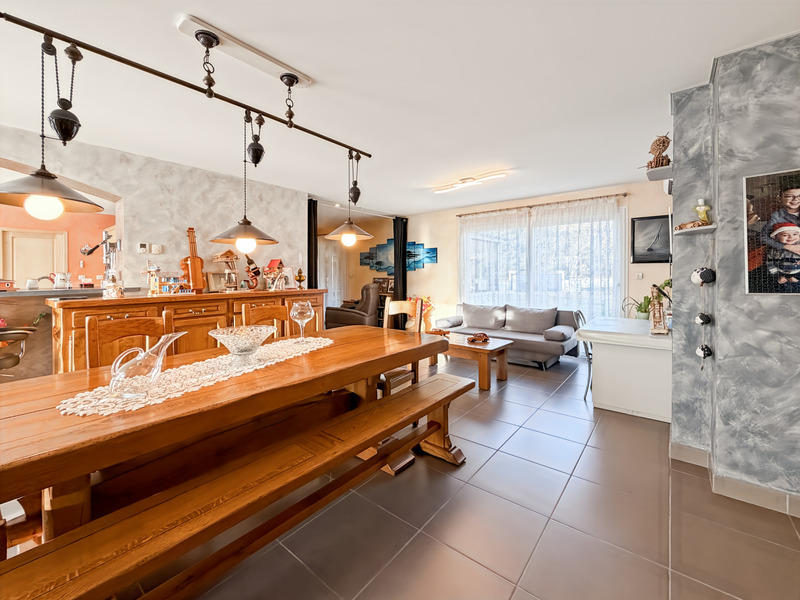 Maison - 150 m² - 6 pièces